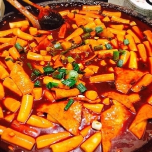 韩国美食辣炒年糕