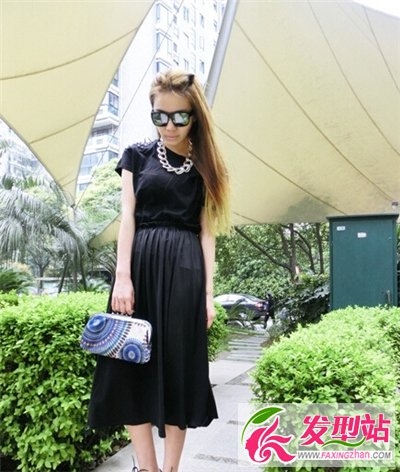 女生最甜美的直发发型 让无数宅男迷恋你的气质