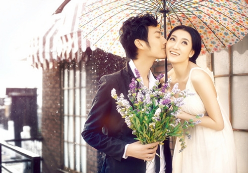 意境柔和婚纱照图片