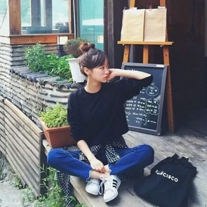 完美无暇楚楚动人小女生头像