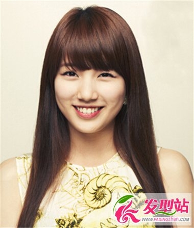长直发女生甜美发型图片 清新唯美打造氧气美女