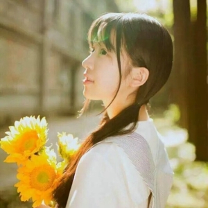 完美无暇楚楚动人小女生头像