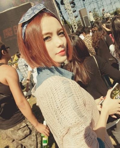 鹅蛋脸适合什么发型  凸显女人温柔气质的鹅蛋脸发型