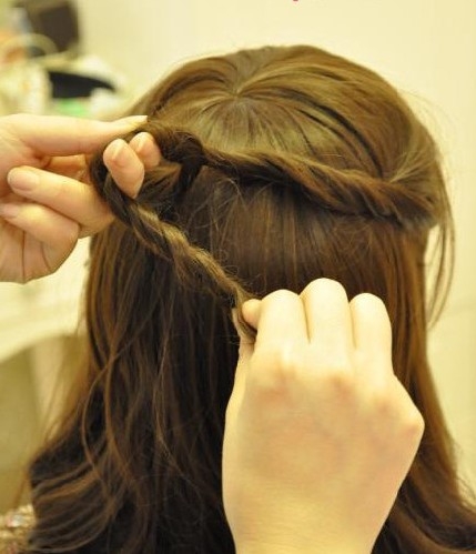 韩式公主发型扎法图解 半扎发更甜美