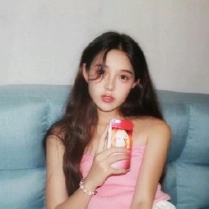 时尚小清新养眼女生微信头像