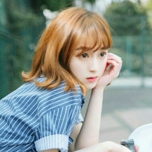 清纯甜美动人女生微信头像