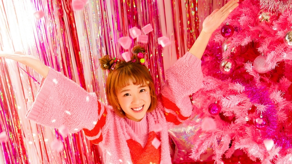 清纯粉红少女写真桌面壁纸图片