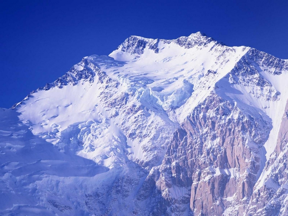 精选青藏高原东部雪山风景高清图