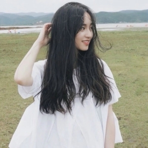 清纯甜美动人女生微信头像