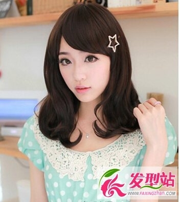 女生黑色长发发型，清新飘逸又减龄