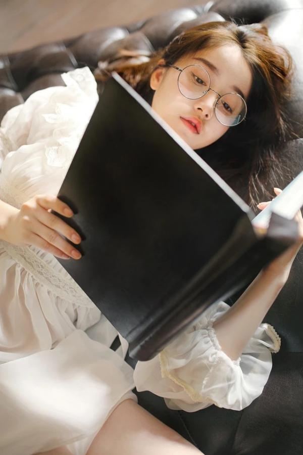 小清新文艺又可爱的女生图片