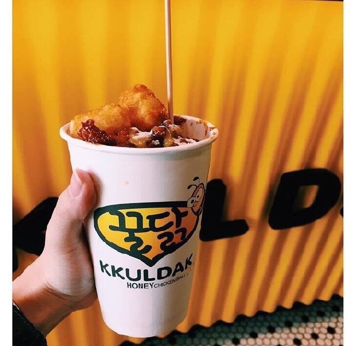 大宝：韩国kkuldak蜂蜜炸鸡