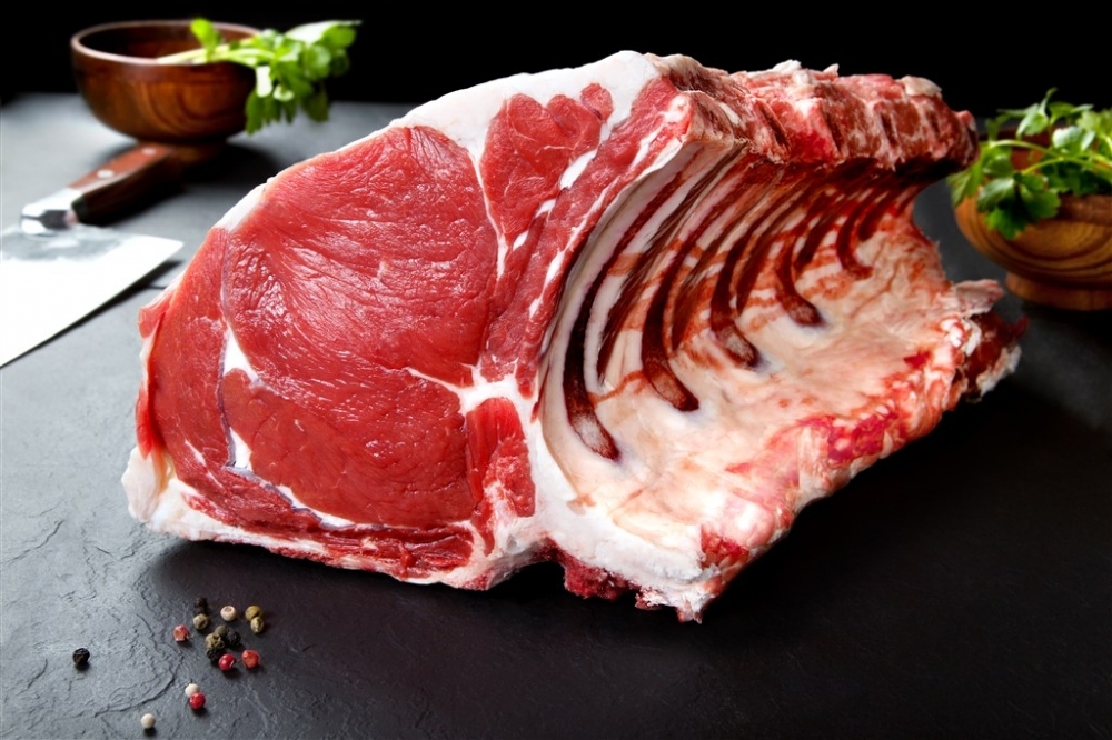 新鲜的肉块美食素材