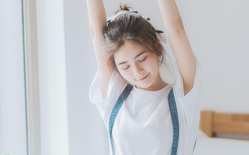 养眼女生文艺写真