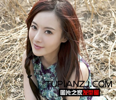 瓜子脸女生适合的发型 成就精致脸型