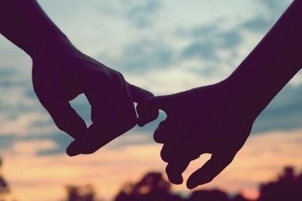 生死契阔 与子成说 爱情图片
