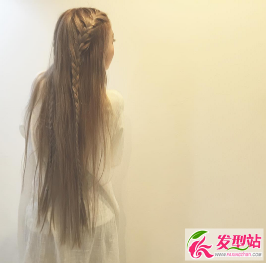 长发Lolita系的编发 Cosplay编发发型图片