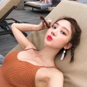 纯洁可爱唯美清新女生头像