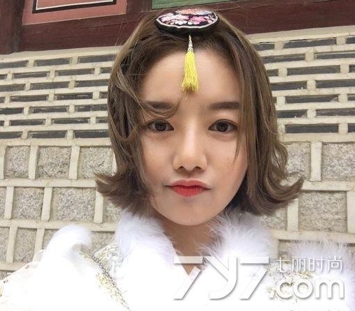 2017女生短发发型图片  时髦指数翻两番