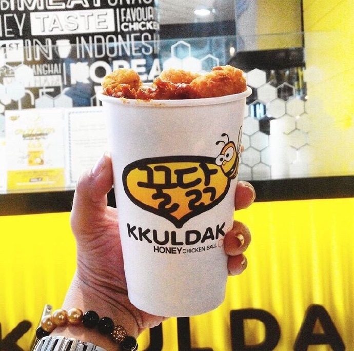 大宝：韩国kkuldak蜂蜜炸鸡