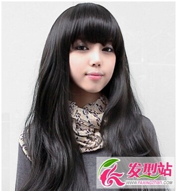 女生黑色长发发型，清新飘逸又减龄