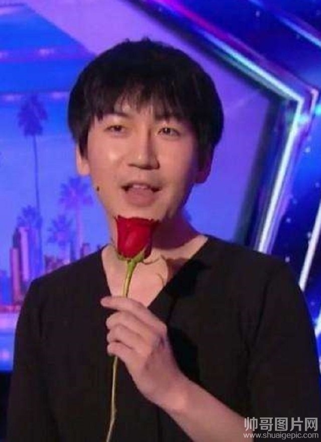 蔡威泽美国达人秀  蔡威泽表演  蔡威泽视频