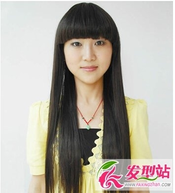 女生黑色长发发型，清新飘逸又减龄