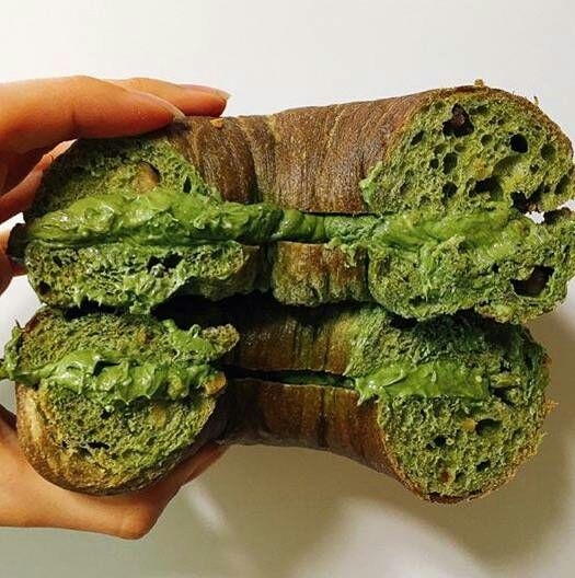 沦陷爆浆面包