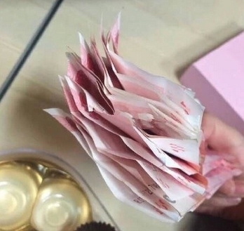 想要收到这样子的生日礼物