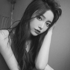 唯美黑白 黑白色唯美接吻图片