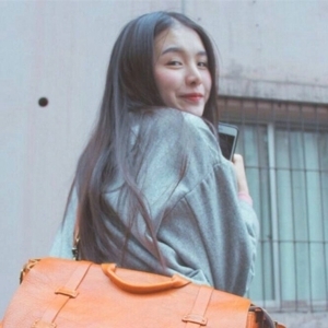 清纯甜美动人女生微信头像