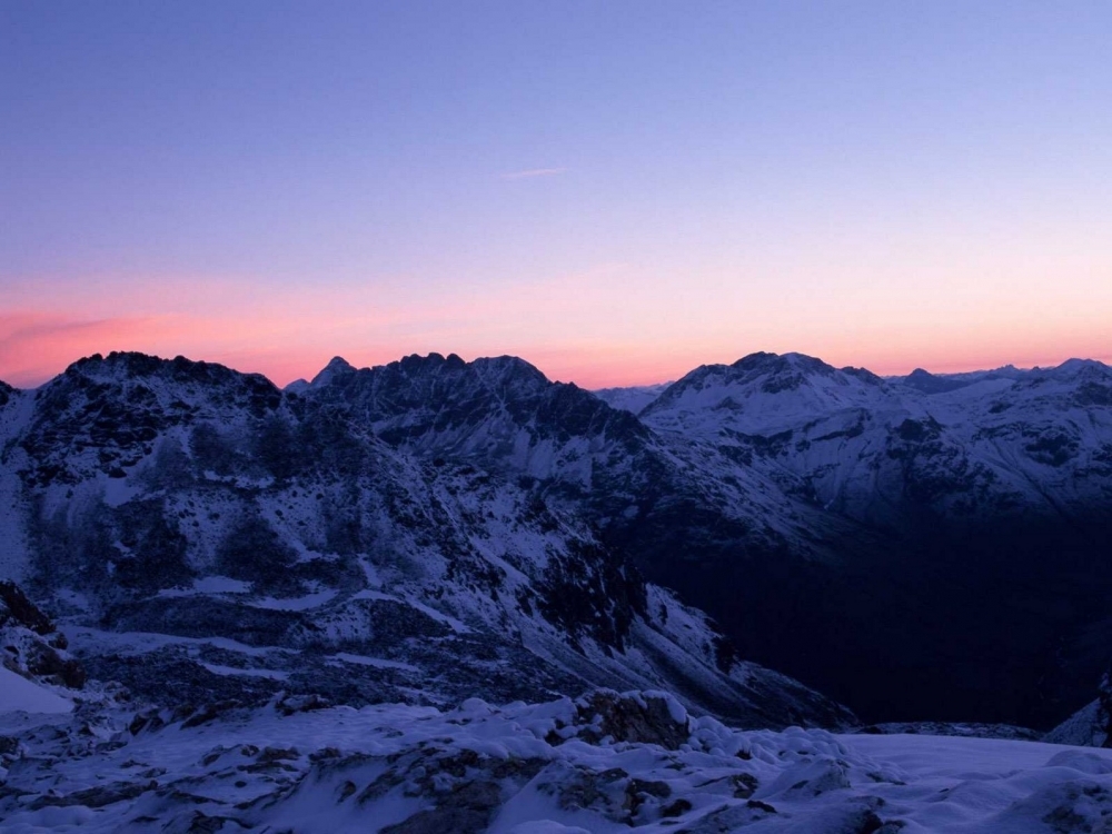 精选青藏高原东部雪山风景高清图