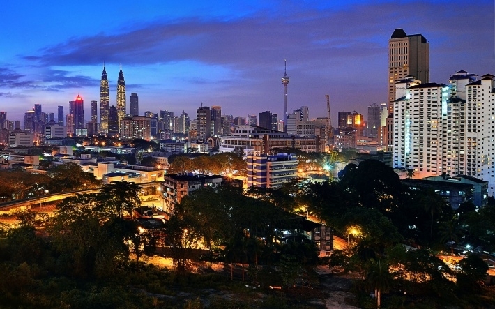 城市唯美建筑夜景图片壁纸