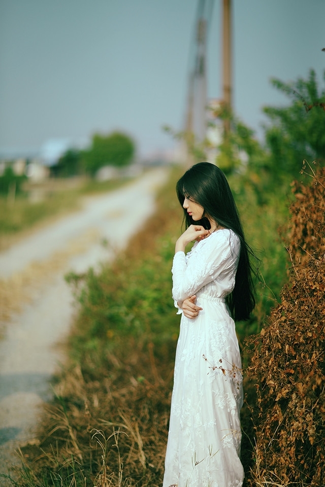 伤你又何曾不是伤我 伤感女生唯美图片
