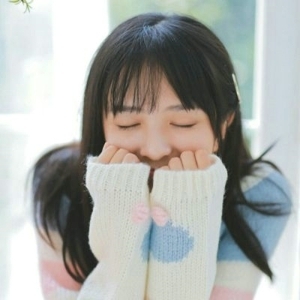 唯美意境长发美女头像