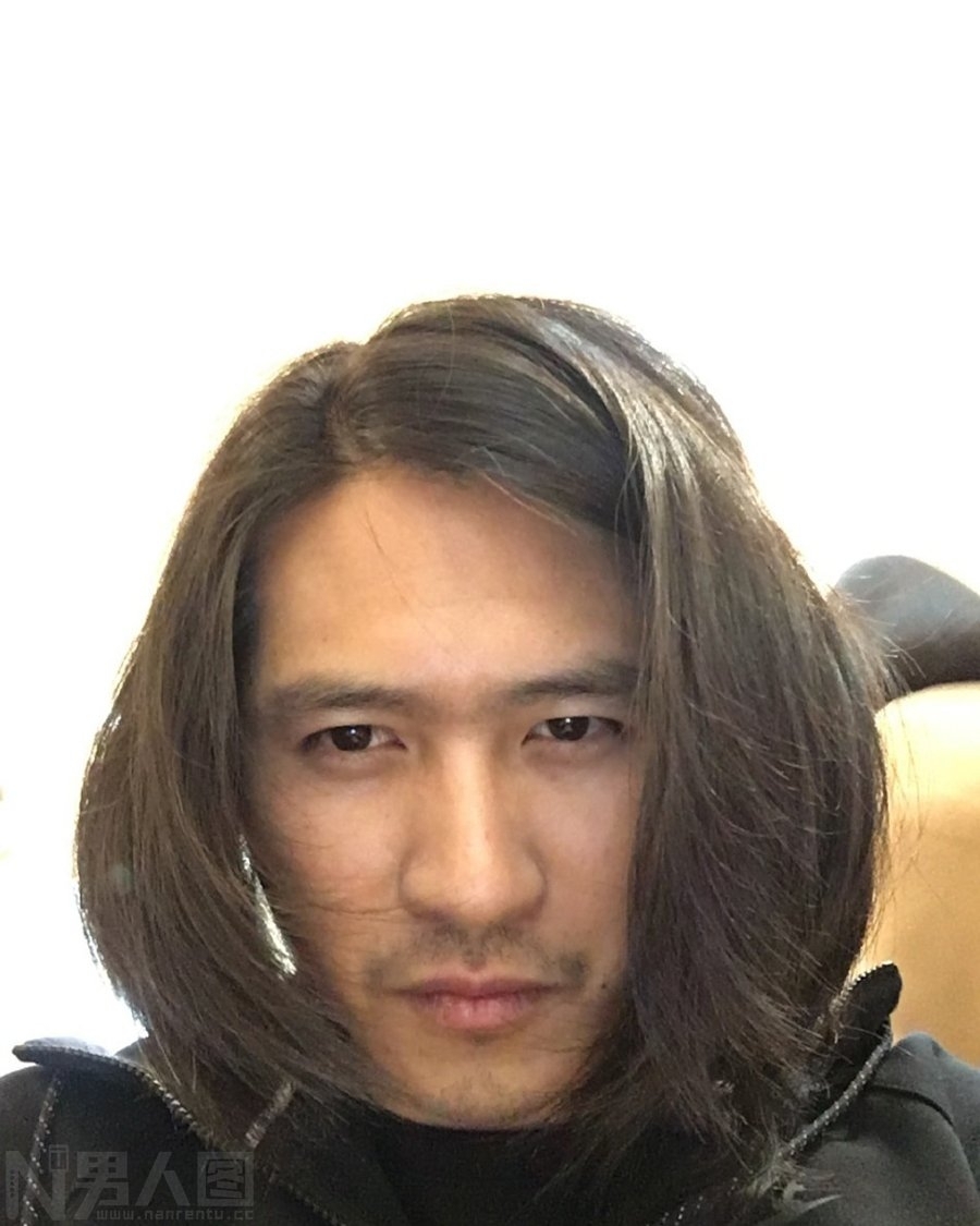 韩寒近照 韩寒撞脸
