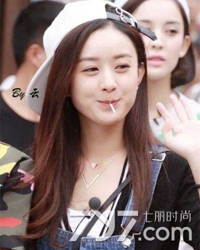 圆脸剪什么头发好看  简单而魅力的圆脸发型图片