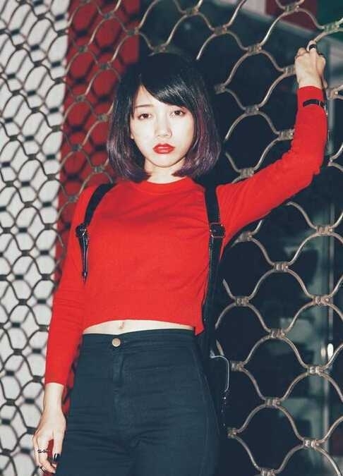 女生经典波波头短发造型图片