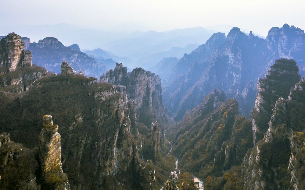 白石山美丽风光图片电脑高清壁纸