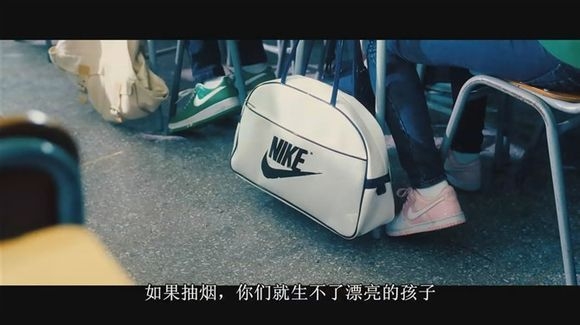 年轻人有梦想，老人有回忆