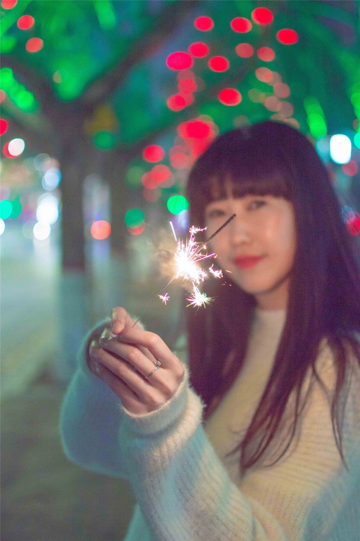女神清纯图片 宛如夜的精灵
