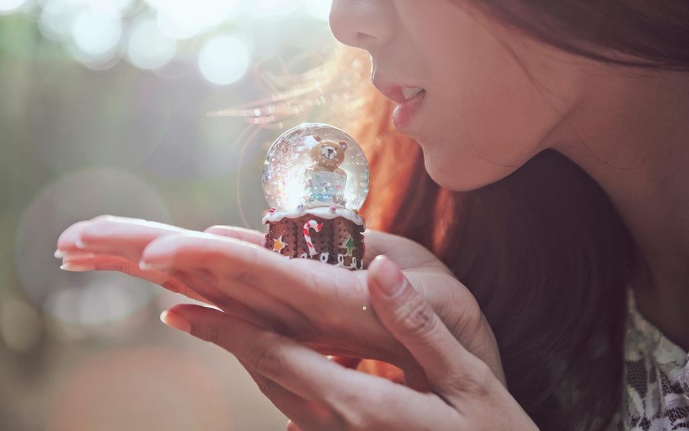 手中的幸福壁纸