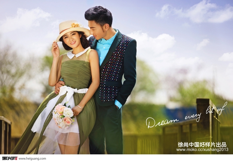 爱情悠悠草 婚纱照