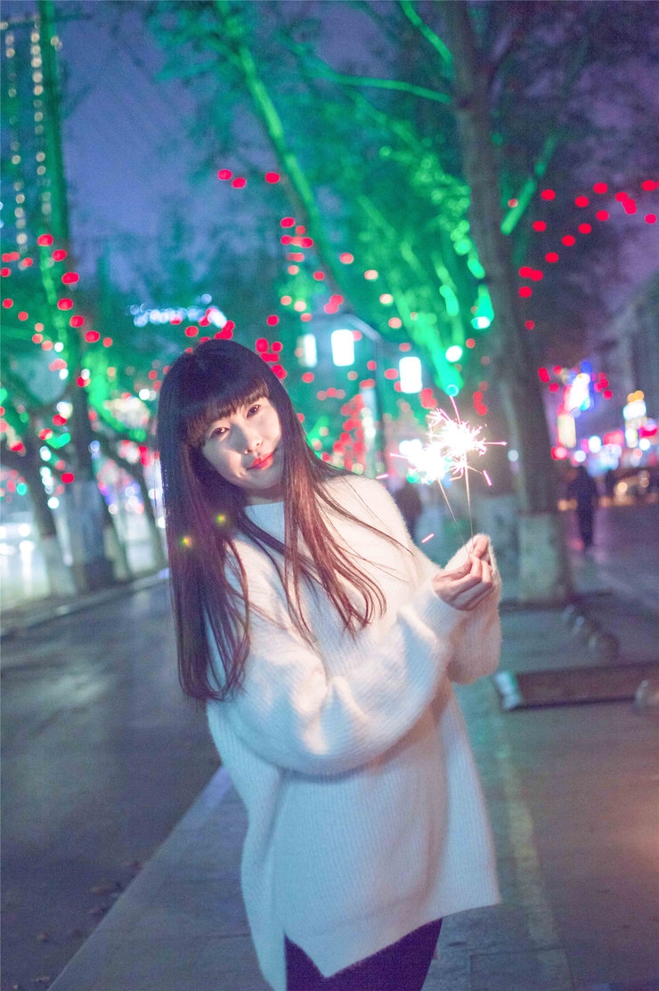 女神清纯图片 宛如夜的精灵