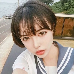 俊俏楚楚动人清纯女生微信头像