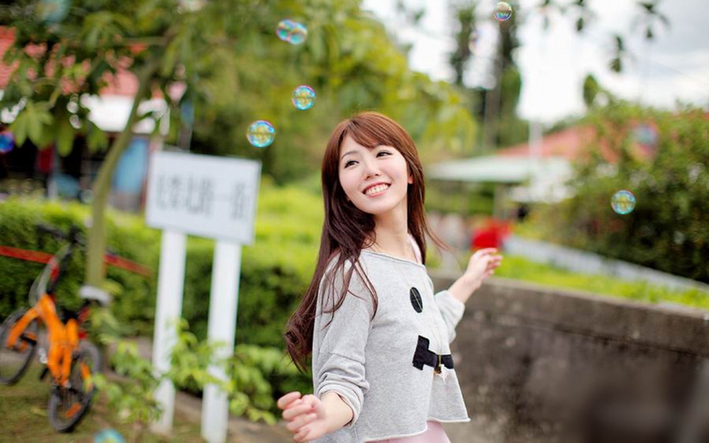 清纯气质小清新美女夏日清凉写真电脑桌面壁纸高清