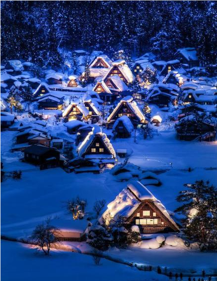 木屋意境唯美白色初冬雪景图片