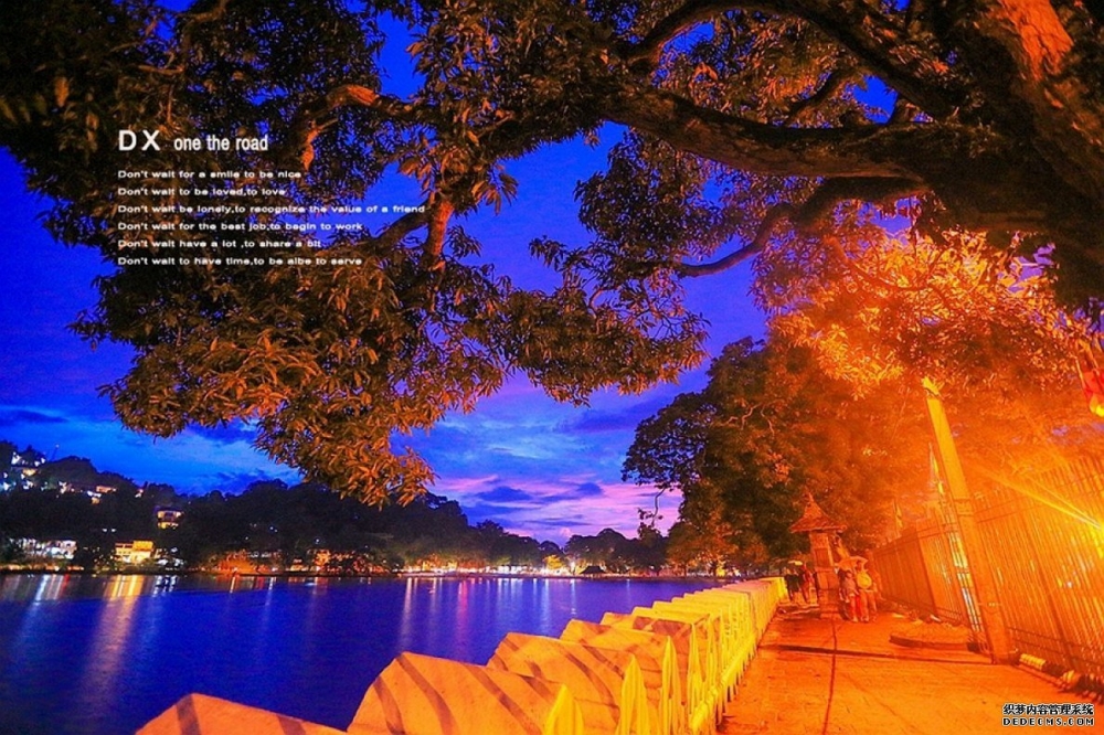 美丽的斯里兰卡康提湖风景图片