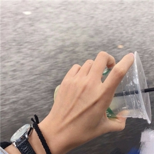 好看的手部特写唯美非主流头像