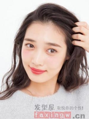 最新侧编发发型图解  相亲约会一款多用